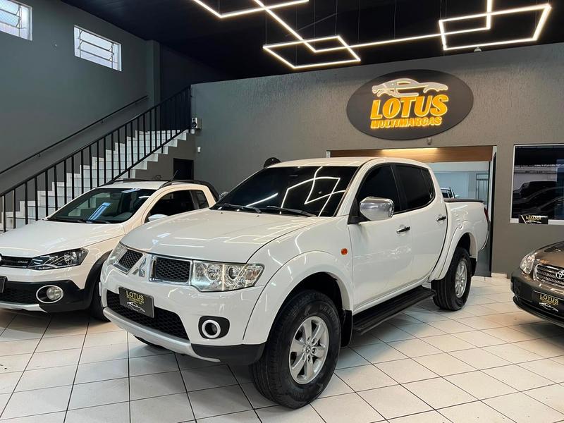 Mitsubishi L200 Triton 3.2 D - foto 4
