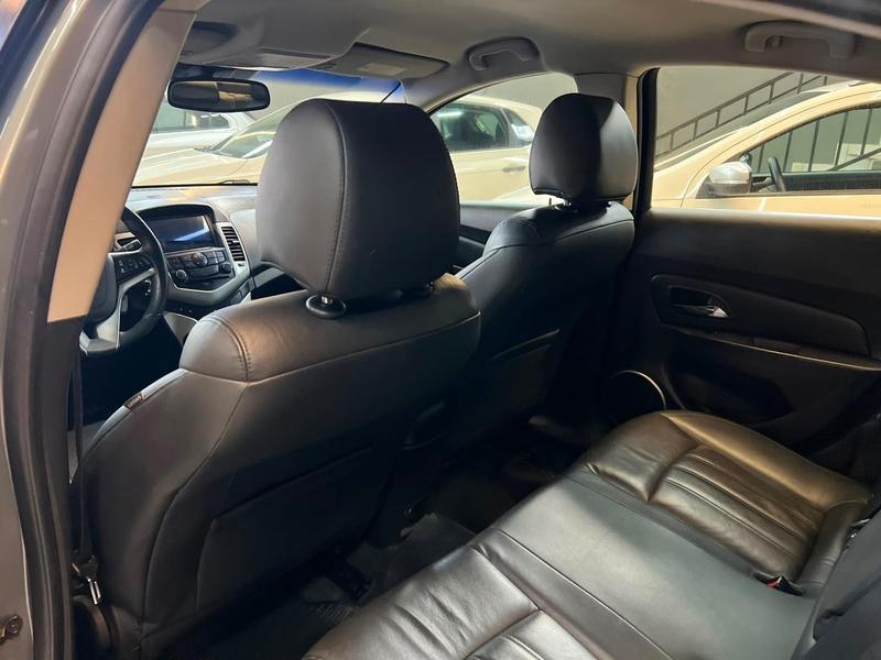 Chevrolet Cruze LT 1.8 16V Flexpower 4P Aut. - foto 12