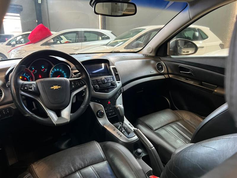 Chevrolet Cruze LT 1.8 16V Flexpower 4P Aut. - foto 14