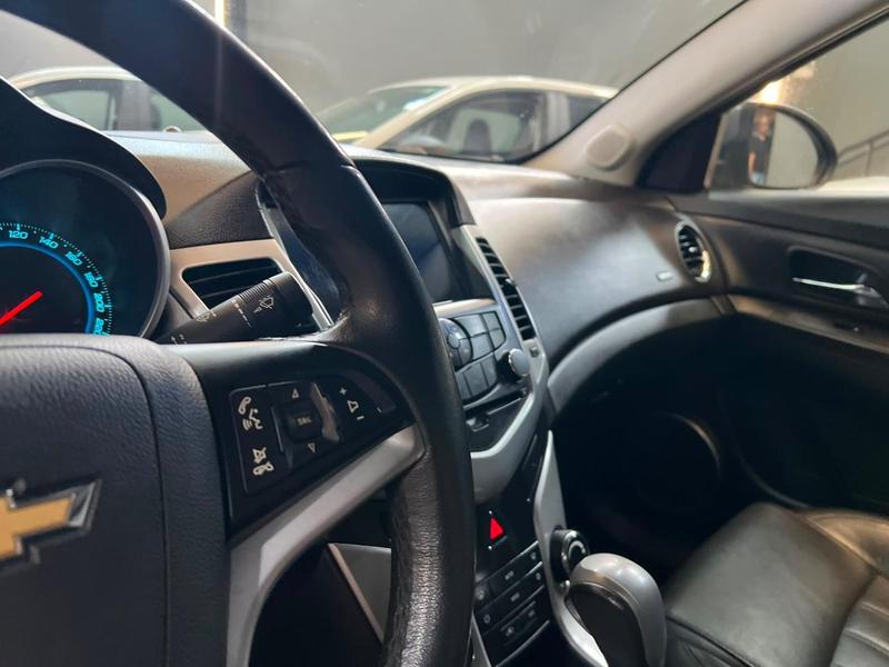 Chevrolet Cruze LT 1.8 16V Flexpower 4P Aut. - foto 15