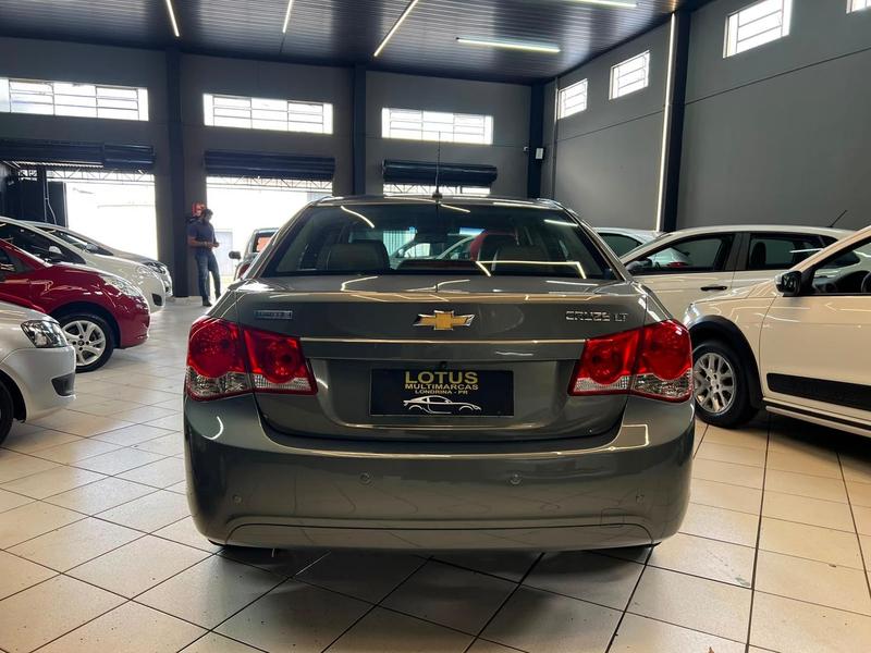 Chevrolet Cruze LT 1.8 16V Flexpower 4P Aut. - foto 4