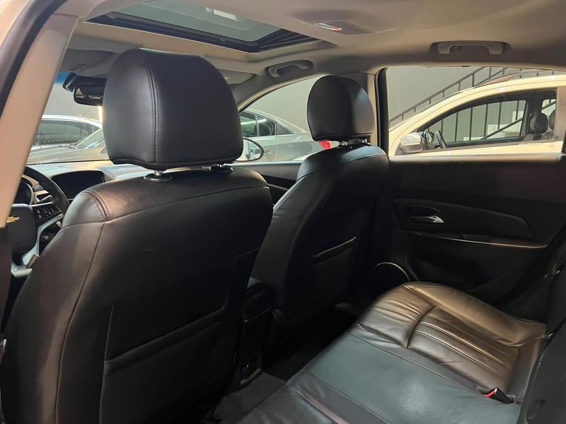 Chevrolet Cruze LTZ Hb - foto 6