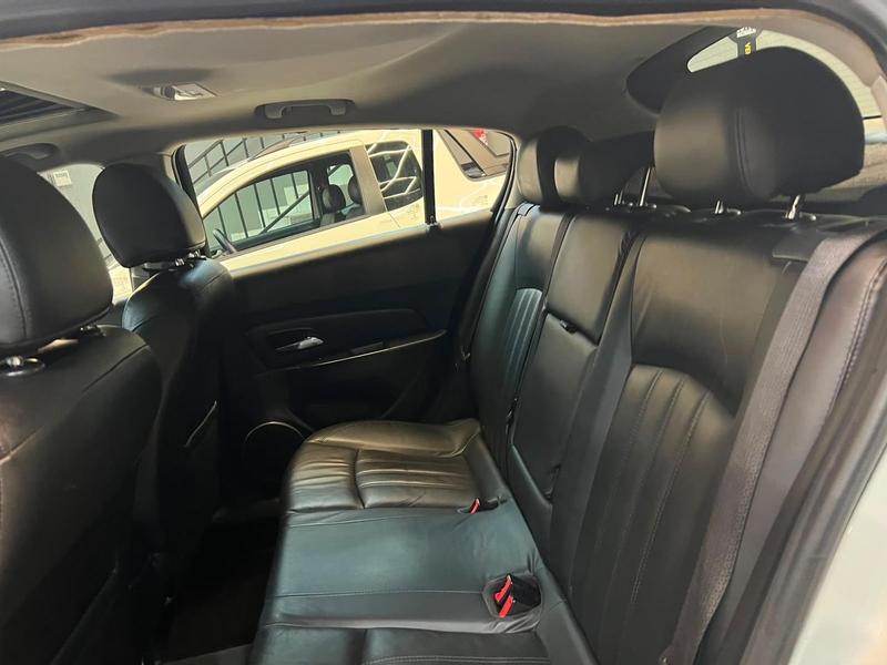 Chevrolet Cruze LTZ Hb - foto 7