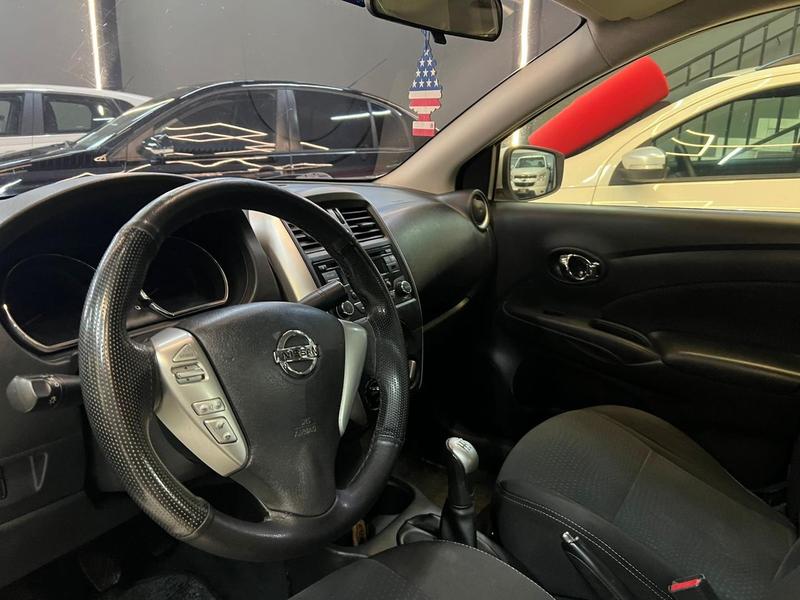 Nissan Versa 1.6 Sl - foto 12