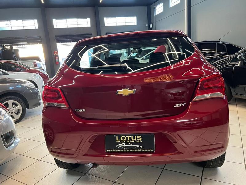 Chevrolet Onix Joy - foto 9