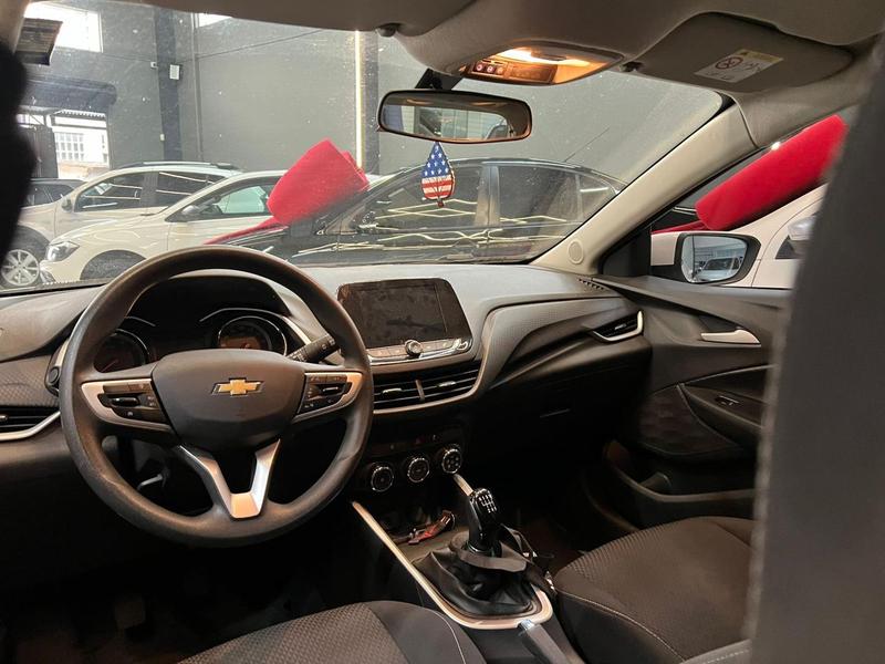 Chevrolet Onix 10tmt - foto 17