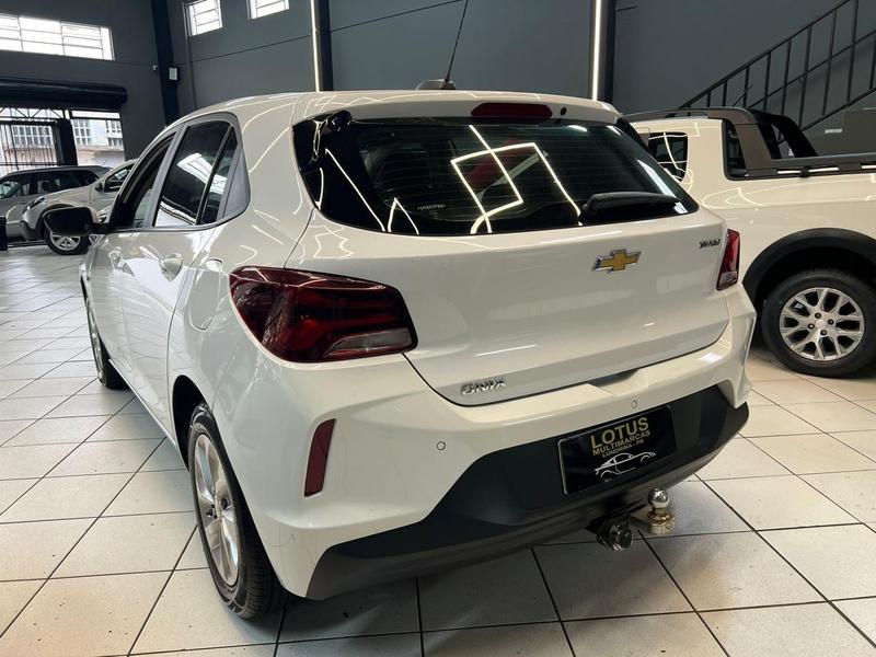 Chevrolet Onix 10tmt - foto 8