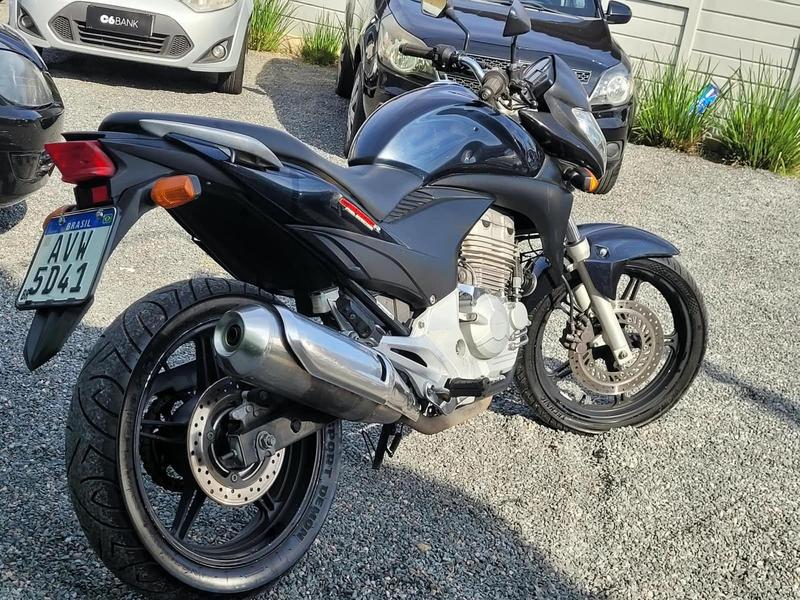 Honda Cb 300r - foto 4