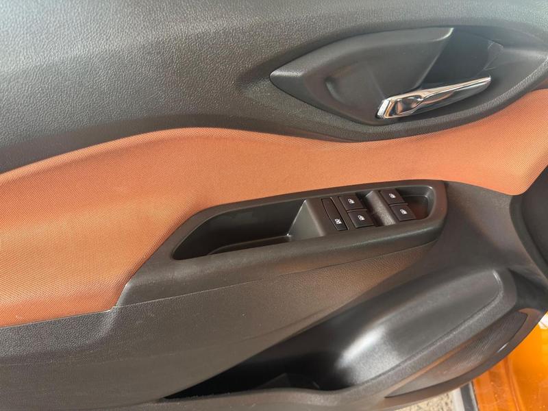 Chevrolet Onix 14at Act - foto 13