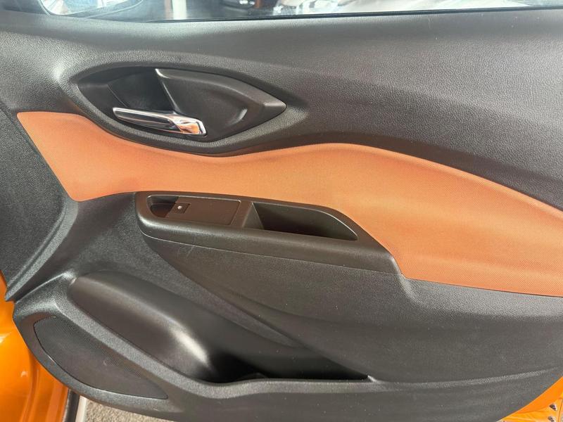 Chevrolet Onix 14at Act - foto 14