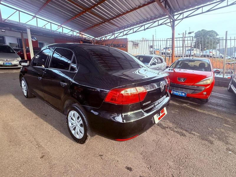 Volkswagen Voyage 16l - foto 18
