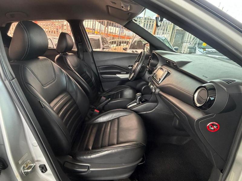 Nissan Kicks Sv CVT - foto 18