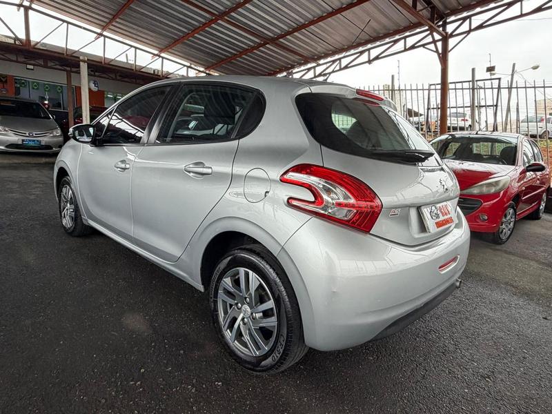 Peugeot 208 Griffe 1.6 Flex 16V 5P Mec. - foto 18