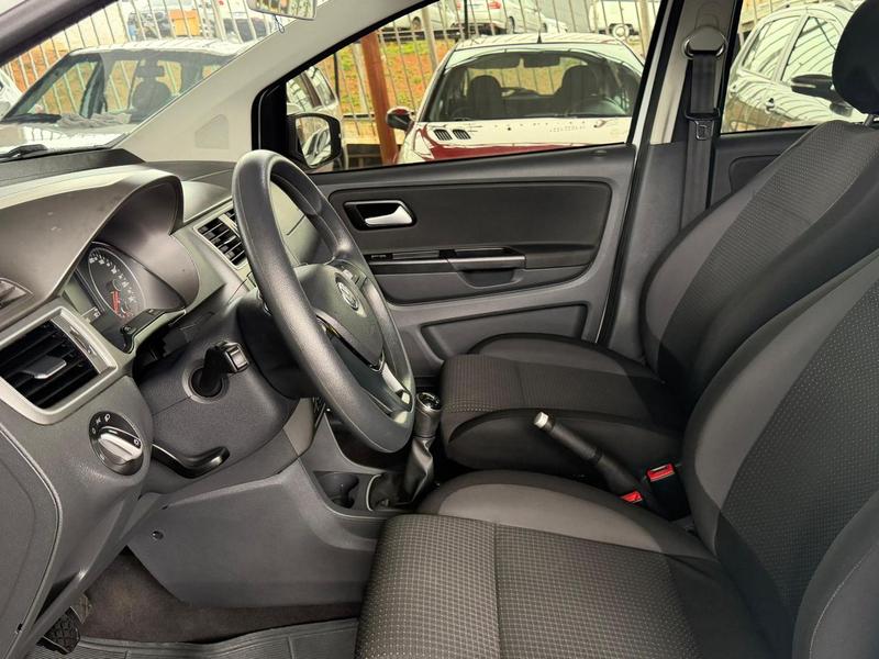 Volkswagen Fox Connect Mb - foto 11