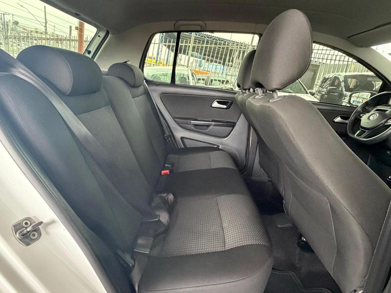 Volkswagen Fox Connect Mb - foto 15