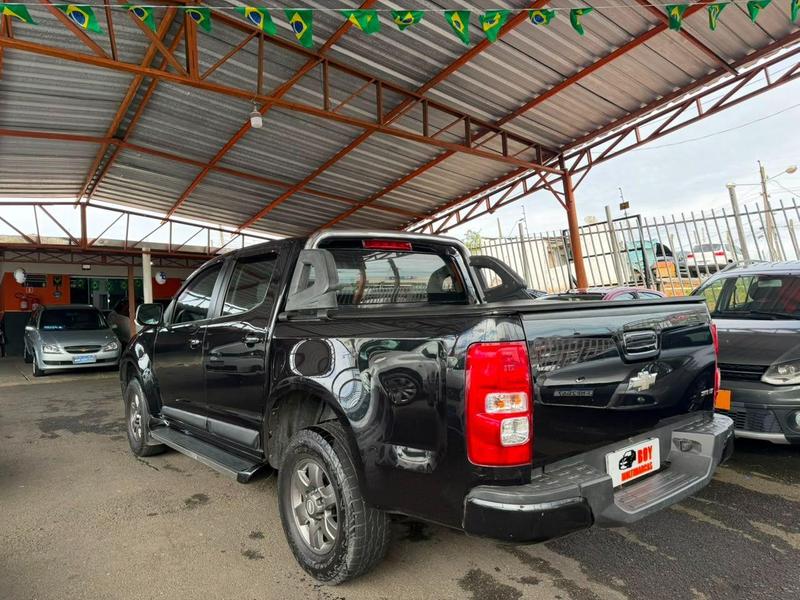 Chevrolet S10 LT - foto 20