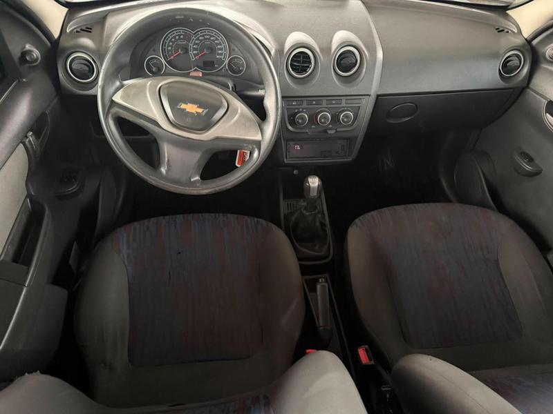 Chevrolet Celta 10l LT - foto 12