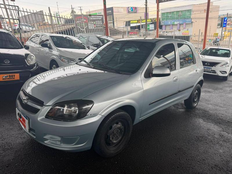 Chevrolet Celta 10l LT - foto 6