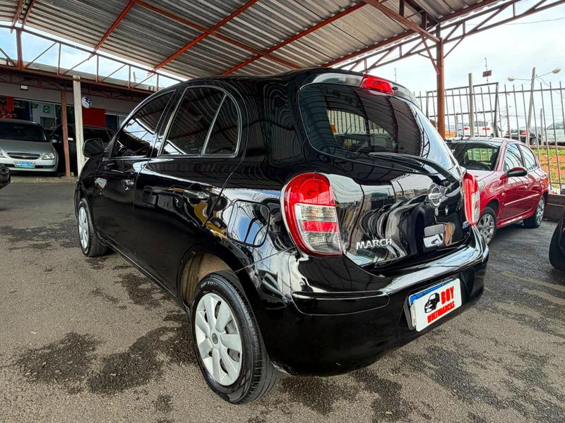 Nissan March S 1.0 16V Flex Fuel 5P - foto 17