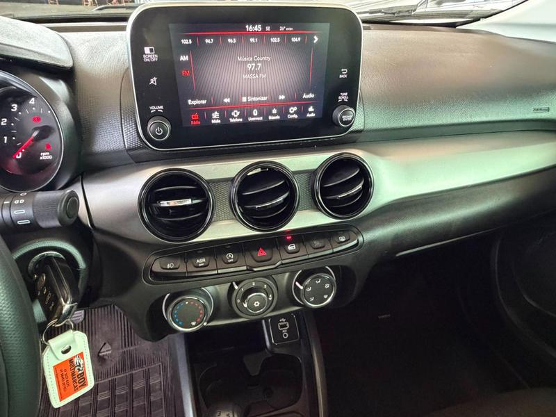 Fiat Cronos Precision 1.8 16V Flex Mec. - foto 18