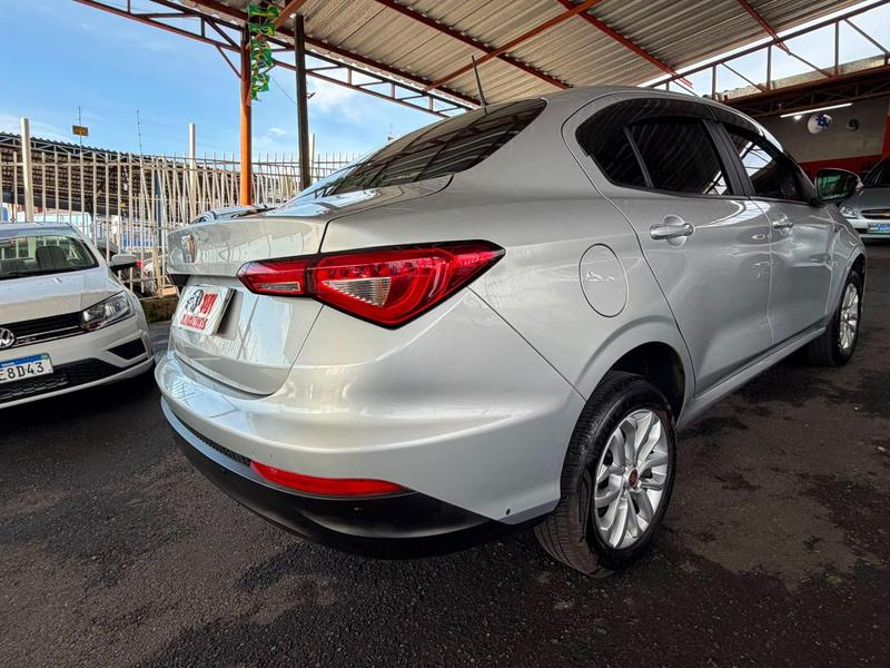 Fiat Cronos Precision 1.8 16V Flex Mec. - foto 13