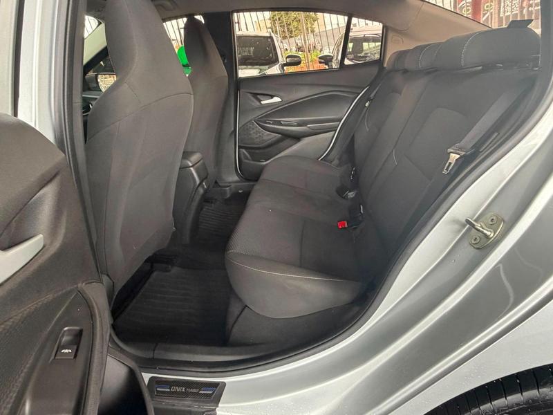 Chevrolet Onix Plus 10tmt LTZ - foto 14