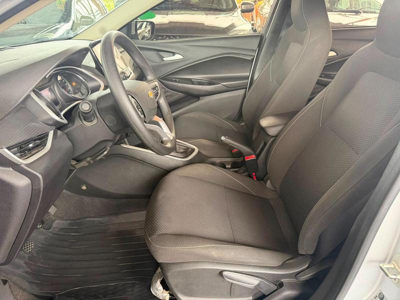 Chevrolet Onix Plus 10tmt LTZ - foto 13