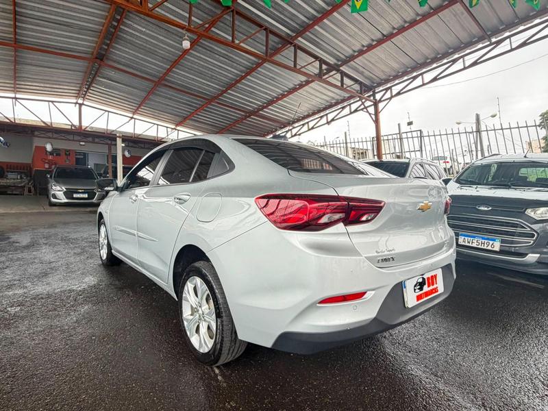 Chevrolet Onix Plus 10tmt LTZ - foto 15