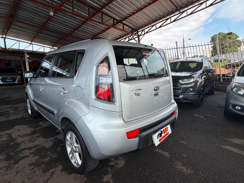 Kia Soul EX 1.6 Ff Mt - foto 19