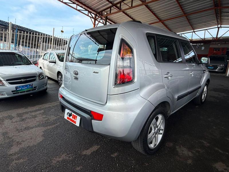Kia Soul EX 1.6 Ff Mt - foto 18