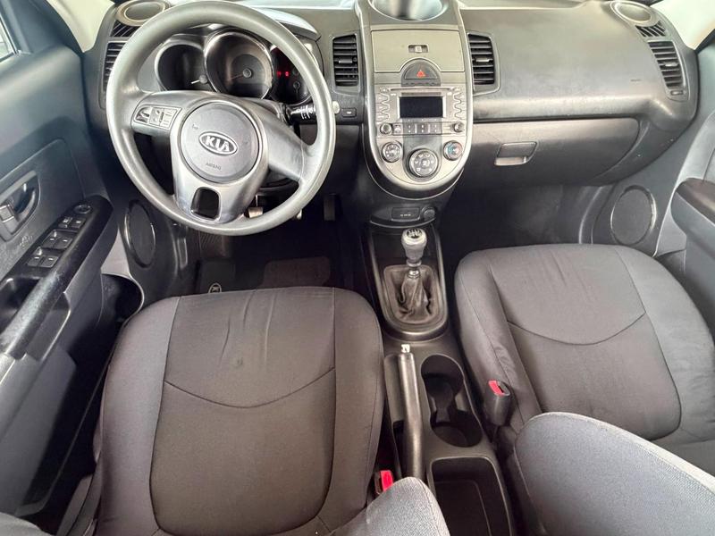 Kia Soul EX 1.6 Ff Mt - foto 13