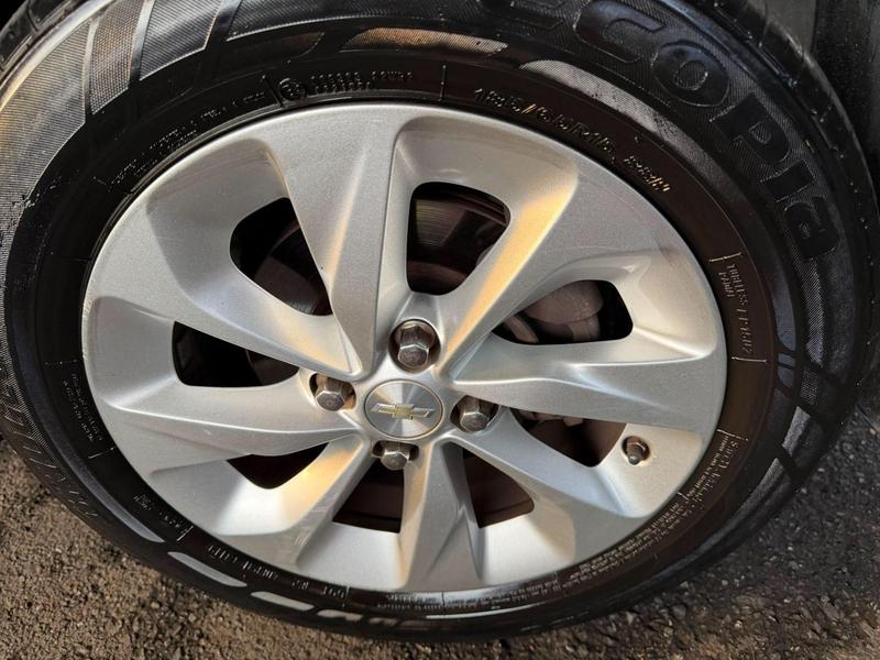 Chevrolet Onix Plus 10tat LTZ - foto 19