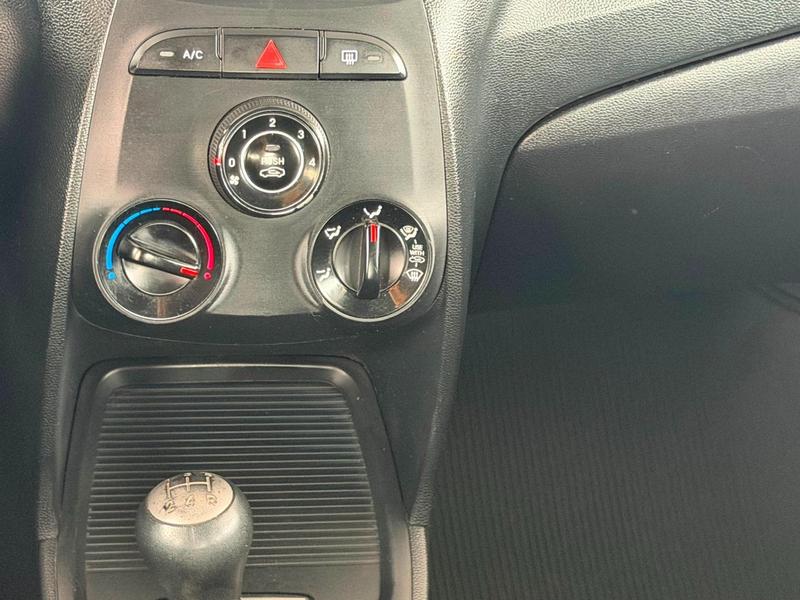 Hyundai HB20 10ta Comfort - foto 13