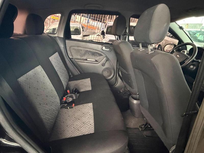 Ford Fiesta 1.6 Flex - foto 12