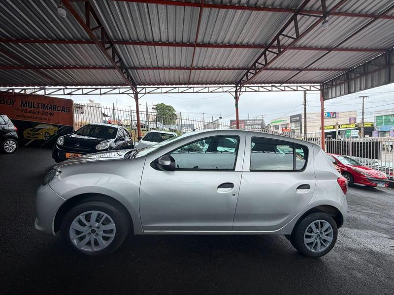 Renault Sandero Auth 1.0 - foto 10