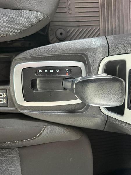Ford Fiesta 16sel At - foto 19