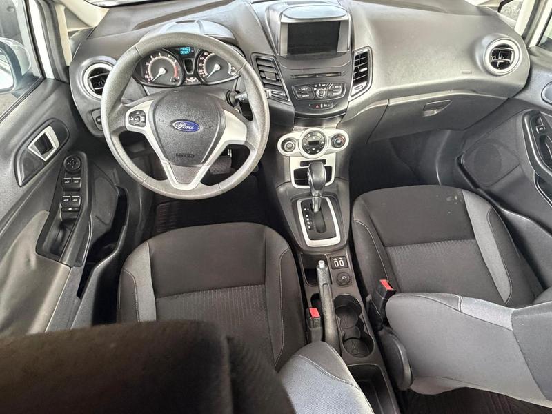 Ford Fiesta 16sel At - foto 20