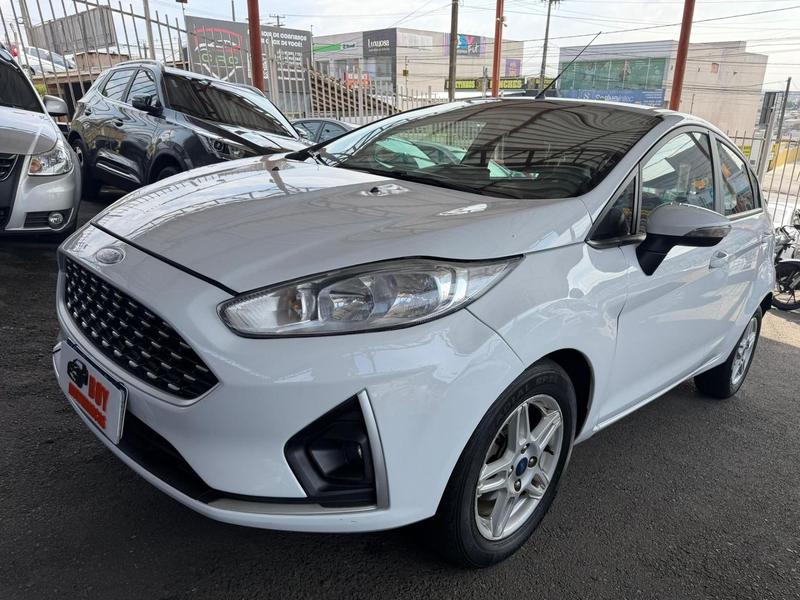 Ford Fiesta 16sel At - foto 6