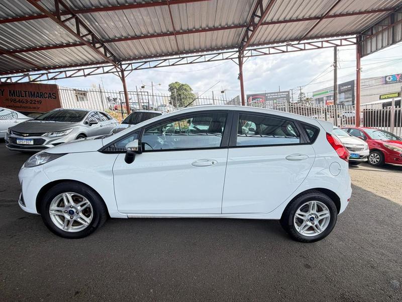 Ford Fiesta 16sel At - foto 7
