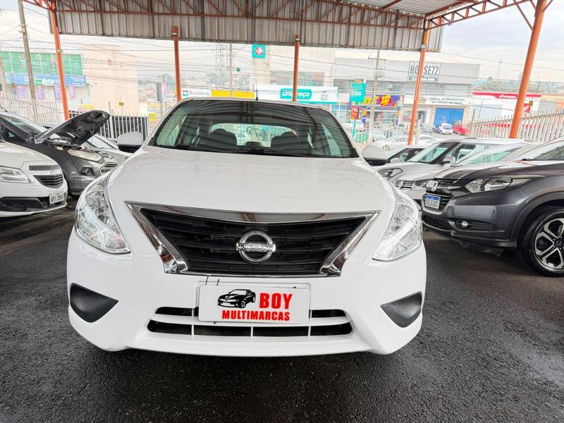 Nissan Versa 2020 à venda