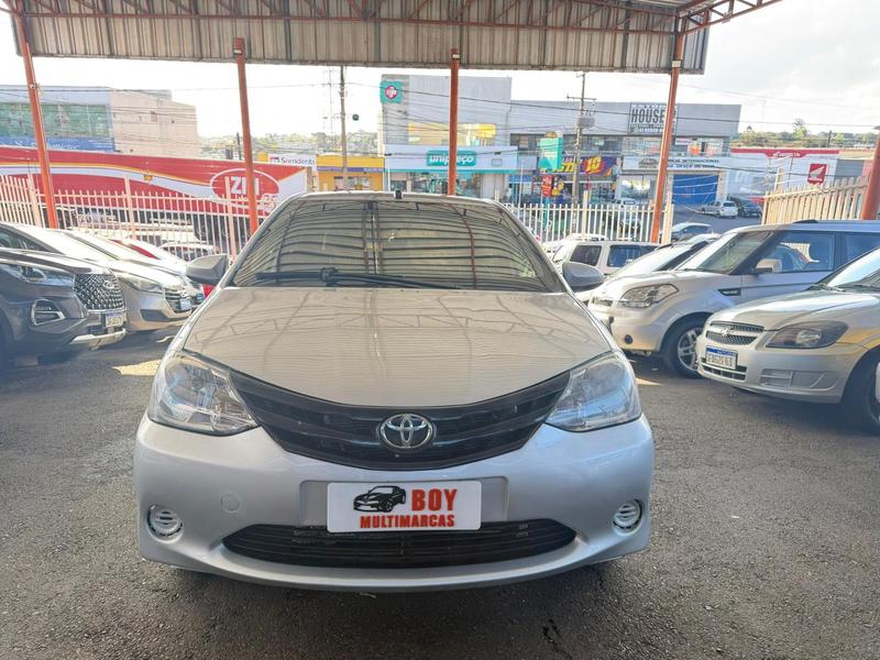 Toyota Etios Sd Xs 1.5 Mt - foto 3