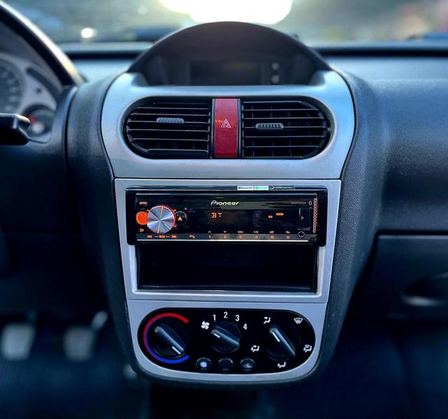 Chevrolet Montana Sport - foto 13