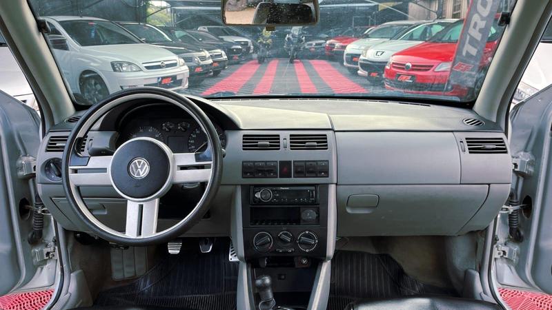 Volkswagen Parati 1.8 Tour - foto 14