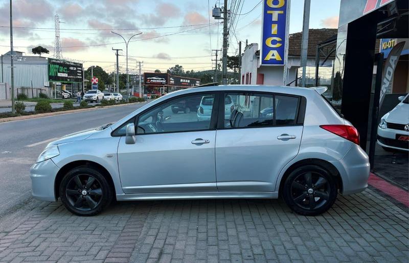 Nissan Tiida 18sl Flex - foto 7