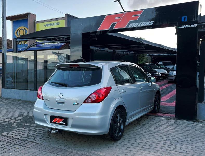 Nissan Tiida 18sl Flex - foto 4
