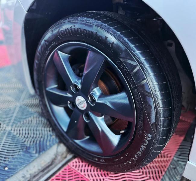 Nissan Tiida 18sl Flex - foto 9
