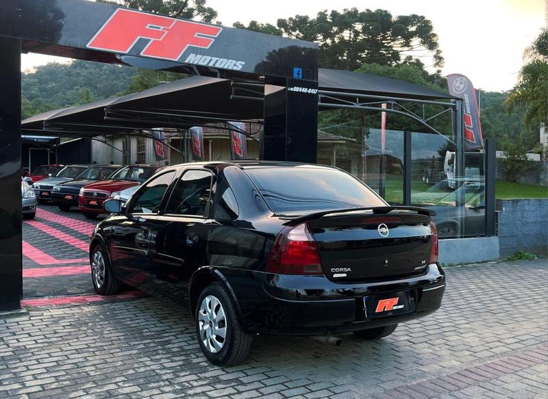 Chevrolet Corsa Sedan Premium - foto 8