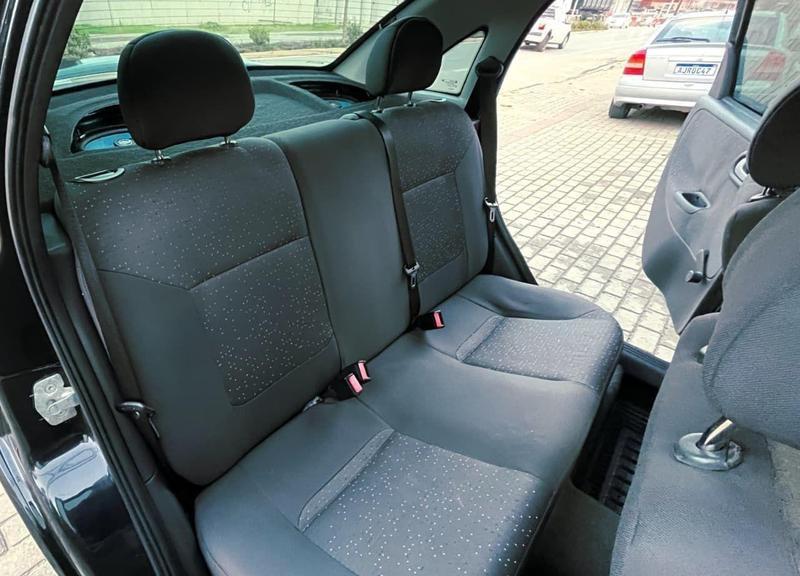 Chevrolet Corsa Sedan Premium - foto 15
