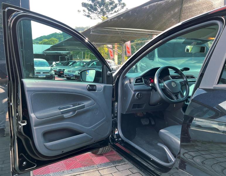 Volkswagen Voyage 1.6 MSI Flex 16V 4P Aut. - foto 11