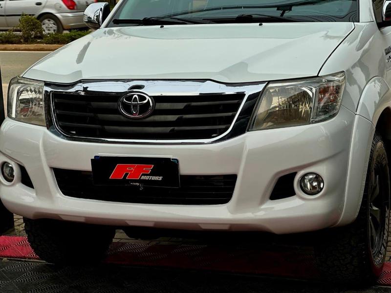 Toyota Hilux Cd4x4 Srv - foto 9